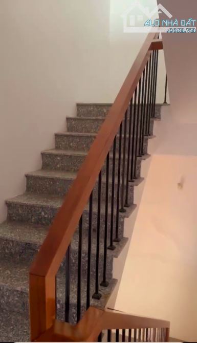 Bán nhà KĐT Viglacera quận Nam Từ Liêm ô tô tránh vỉa hè rộng DT 119M 5T MT 6M giá 22 tỷ - 5