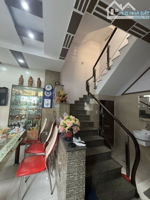 Bán Biệt Thự Hương Lộ 2, 150m2, ngang 12x13m, 3 Tầng, 6PN, đường ÔTÔ nhựa 6m,full nội thất - 5