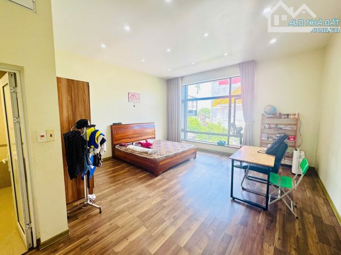 🌳Bán nhà 4 tầng dân xây 613 Thiên Lôi thông Võ Nguyên Giáp - 115m2 - Giá 12 tỷ - 6