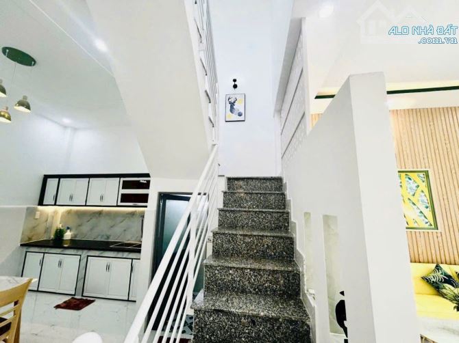 Nhà Mới 1 Lầu 4,5 x 12m, Full Nội Thất Ngay Lộc Hậu. Kdc Đông . Sổ Hồng Riêng - 6