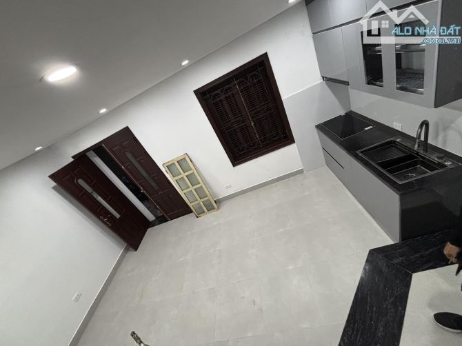 LÒ ĐÚC, QUẬN HAI BÀ TRƯNG, Ở SƯỚNG, 1 NHÀ RA PHỐ, KINH DOANH 43M2,5 TẦNG. - 6