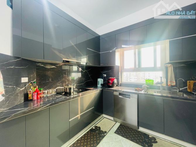 Cần bán gấp siêu phẩm 3 ngủ chung cư KĐT mới Trung Hòa Nhân Chính 147m2, 3PN, full nội thấ - 7