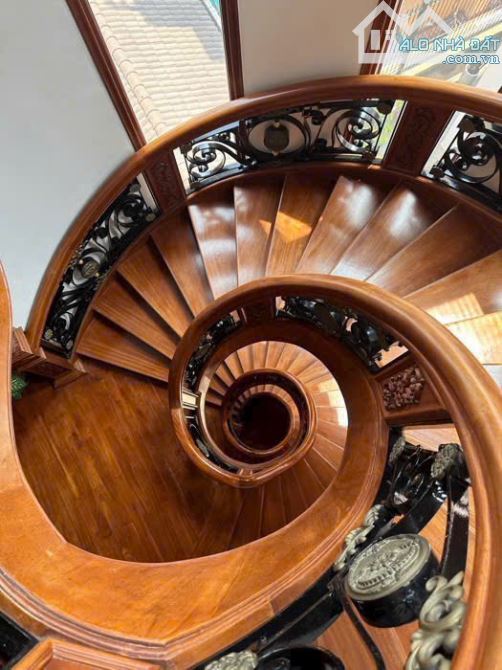 Bán Biệt thự 2 MT Đường số 21, P. Bình An, Quận 2 - Sát Bến Du Thuyền. 25m x 14m- 63 tỷ TL - 7