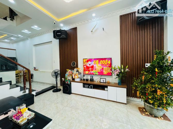 Bán nhà 50m2, Hẻm rộng 10m, Đường Đào Tông Nguyên Nhà Bè Tp.HCM, Giá 6,5 tỷ - 7