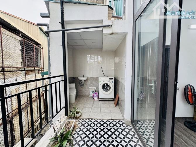 TRẦN ĐẠI NGHĨA, QUẬN HAI BÀ TRƯNG, 23M2,5 TẦNG, GẦN PHỐ, KINH DOANH. - 7
