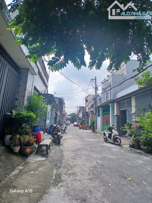 🏠 BÁN NHÀ GIÁ RẺ – 2 TẦNG – HẺM 6M LÊ VĂN KHƯƠNG, HIỆP THÀNH, QUẬN 12 –100M² – CHỈ 6.1 TỶ - 7