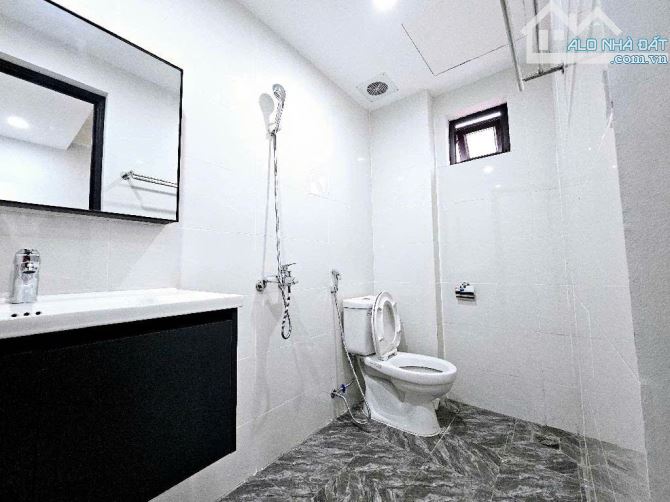 Bán nhà Phúc Lý, 5 tầng ngõ thông ôtô, gần UBND Quận, ĐL Tây Thăng Long cực gần giá 5,7 tỷ - 7