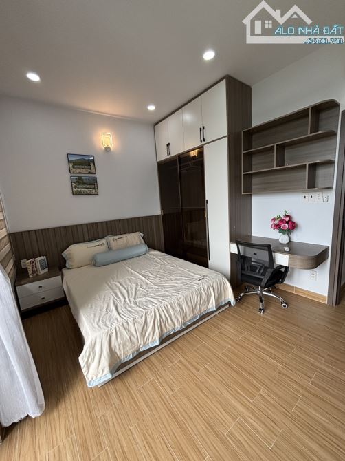NHÀ MỚI ĐẸP 6 TẦNG - THANG MÁY - XE HƠI NGỦ NHÀ - KPL ĐỒNG BỘ VIP 137 ĐƯỜNG SỐ 59 - 7