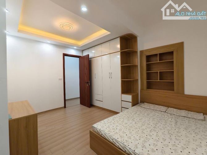 Căn hộ chung cư tập thể Tây Kết. Đầm Trấu. Hai Bà Trưng. Hà Nội. Phân lô. Ô tô tránh 110m - 8