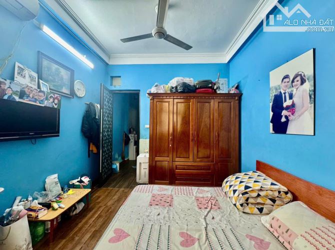 Bán nhà Trần Quốc Hoàn Cầu Giấy. Sổ vuông 35m, 5 tầng MT3m5 Giá 13.5 tỷ Ngõ ô tô tránh - 8