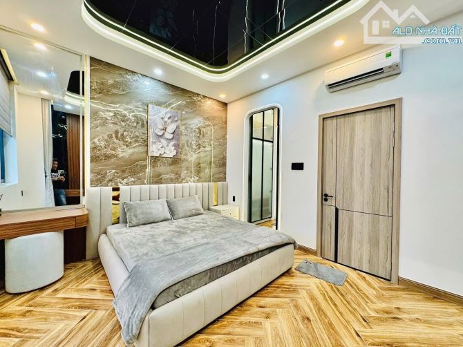 4.5❌10m, BÁN NHÀ 5 TẦNG, HẺM XE HƠI, 1/ QUANG TRUNG, P8 GÒ VẤP, 7.x TỶ - 8