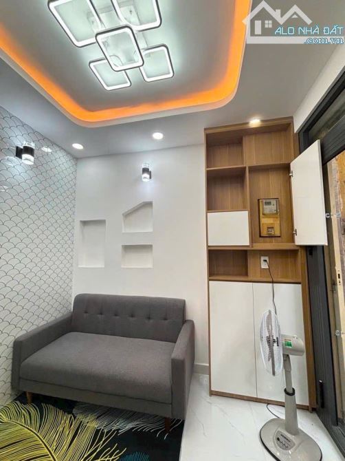 💥NHÀ P1 GÒ VẤP 3 PHÒNG NGỦ - HẺM GẦN MẶT TIỀN - TẶNG NT - 3.25 TỶ - 8