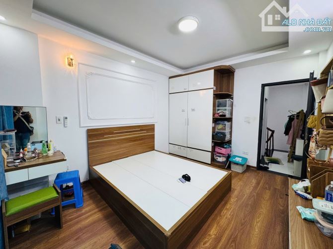 🔥Uầy rẻ thật sự - Nhà Tam Trinh - Ngõ thông, tô tránh - 32M2*5 tầng mới cứng chỉ 7,8Tỷ 🔥 - 9