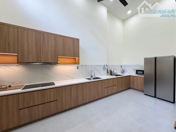 Biệt thự khu VIP Lam Sơn - Nguyễn Huy Tưởng, 170m2, 8x23m, 4 tầng, 39 tỷ - 9