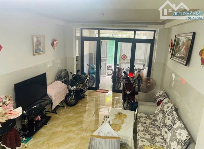 Nhà HIẾM khu VIP hẻm 55 Nguyễn Văn Công 76m2 ngang 4m 4 lầu đẹp gần BV 175 chỉ 9 tỷ 890 - 9