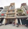 Ông anh nhờ bán Nhà Nguyễn Văn Huyên 68M lô góc ngay ngã 3 Cầu Giấy