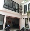 Bán nhà phố Từ Hoa - quận Tây Hồ: gần hồ Tây, cho thuê dòng tiền khoảng 100 triệu/tháng.