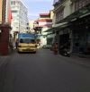 Bán nhà ngõ  Núi Trúc, DT 17/20m, 6 tầng, MT 3.4m, giá 7.2 tỷ, ngõ oto tránh.