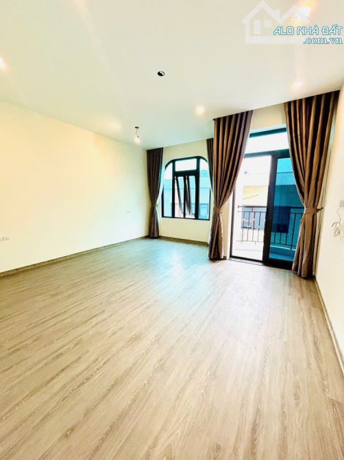 BÁN NHÀ PHÂN LÔ NGÕ 54 NGỌC HỒI, 54M2X 4 TẦNG, Ô TÔ VÀO NHÀ, SỔ ĐẸP