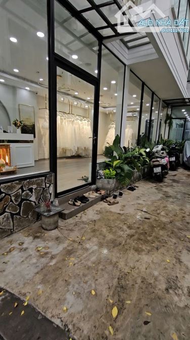 BÁN NHÀ SƯ VẠN HẠNH, P.12, Q.10. DT 8X20M, 3 TẦNG, HĐ THUÊ 70TR GIÁ 35 TỶ
