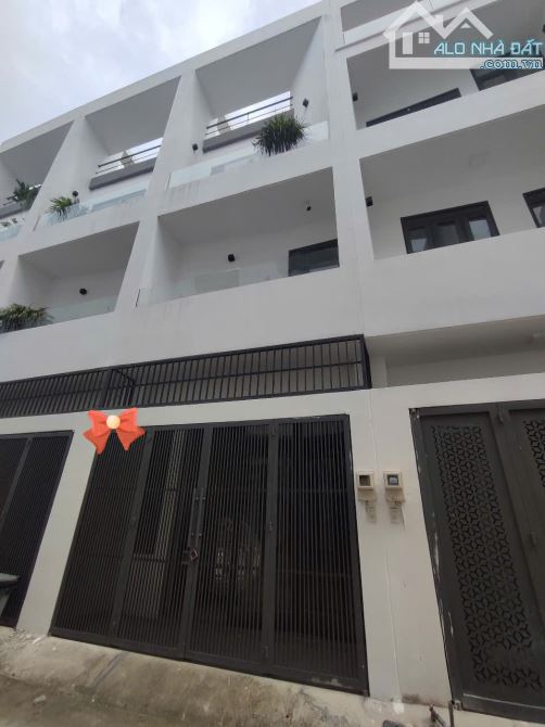 Nhà 3 tầng Lê Đức Thọ GV- 45M2 (4x11)- hẻm xe hơi- hẻm thông - chỉ 6.19 tỷ