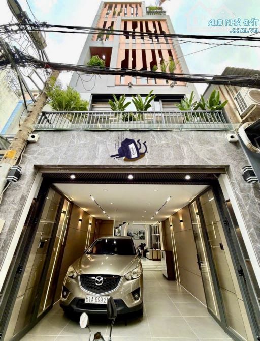 Nhà Đẹp, 4Tầng (4.2 x 15) (4P ngủ khép kín) OTO VÀO NHÀ