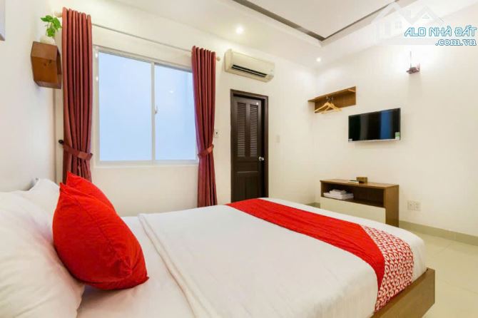 Cần bán gấp nhà hẻm vip 10m Hoàng Văn Thụ , Tân Bình, 4,2x20m, 6 tầng thang máy ,15,5 tỷ