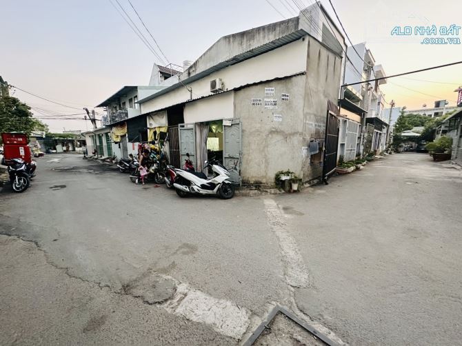 Q9, TRUNG TÂM TĂNG NHƠN PHÚ B - 80M2 ĐẤT, NGANG 5,4 VUÔNG VỨC. GIÁ RẺ NHẤT KHU VỰC