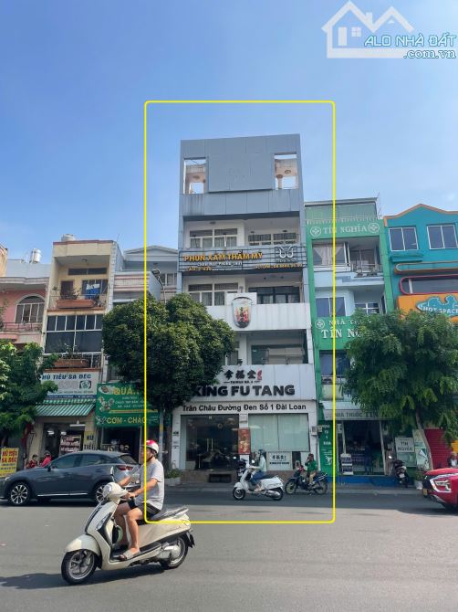 Cho Thuê Nhà 8x16m đường Phan Xích Long quận Phú Nhuận