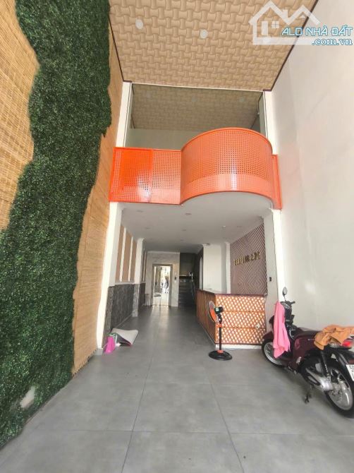 🏠[4mx17m]🏠 Mặt tiền Nguyễn Trãi Bến Thành Q.1❌️Tuyến đường thương hiệu sầm uất