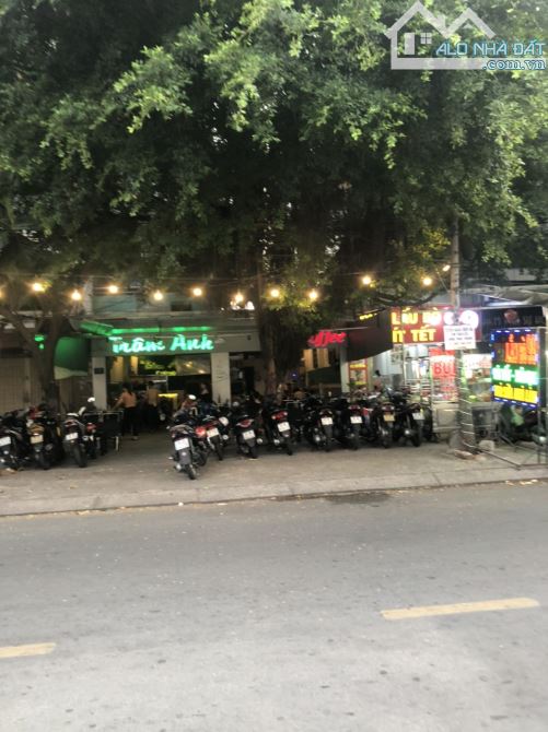 Hiếm! Đất trống mt Bình Phú 1 - hướng Tây - 4x18 - CTXD 5 tầng - chỉ 13 tỷ