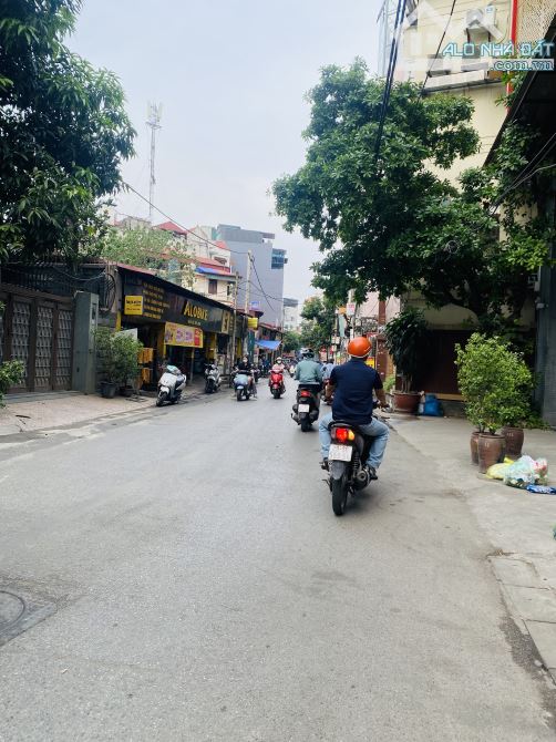 MĂT PHỐ HOÀNG NGÂN 68m2, 5 tầng -Lô góc –Mt ĐẸP - KD SẦM UẤT - CƠ HỘI CÓ 102