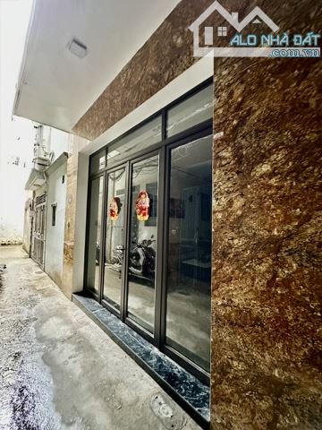 🏡 42m² x 4 Tầng – Nhà Đẹp Full Nội Thất Phố Trương Định – Chỉ 8,4 TỶ!