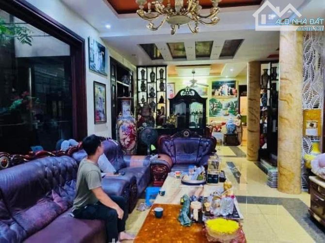 Bán căn biệt thự khu ĐTM Văn Quán - Hà Đông 79,9 tỷ