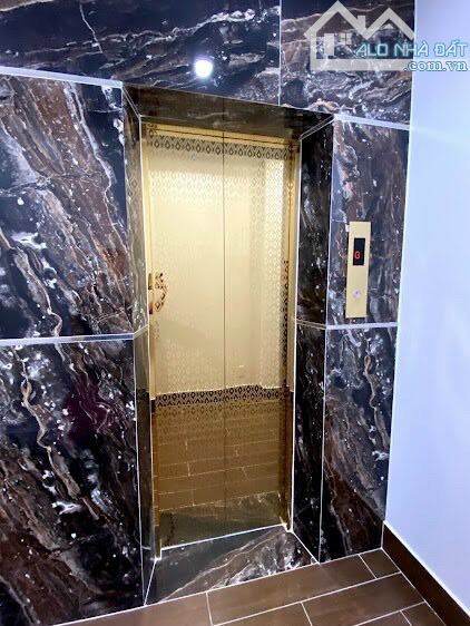 Chỉ 22 tỷ  - tòa CHDV 6 lầu có HĐT 100 triệu/th - 5x27m gần Ngã 4 CMT8 và Tô Hiến Thành