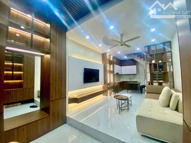 Hiếm ! Bán nhà La Tinh 1 , Đông La -DT 31M2 - Gía 4ty650 ngay mầm non Đông La B, yên nghĩa
