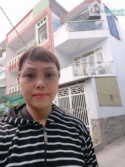 GIẢM CHÀO 450TR. Bán nhà Nguyễn Quý Yêm 93m2 3 tầng hẻm xe hơi thông, còn nhỉnh  6 tỷ