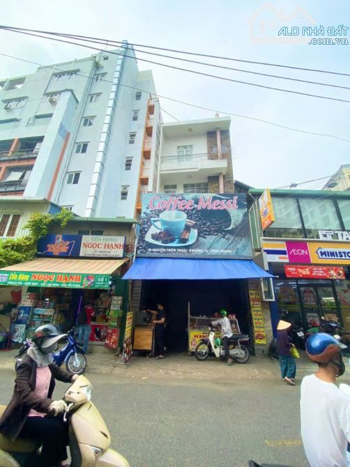 Mặt tiền ngang 5m khan hiếm! DT: 5,2x20m, 4 tầng, đường Nguyễn Thiện Thuật, giá 20,9 tỷ