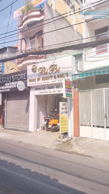Bán gấp ! Mặt tiền Bắc Hải P. 15 Q. 10, DT: 3x20m, 2 tầng, HĐT: 15 tr/th , Giá chỉ 9,8 tỷ