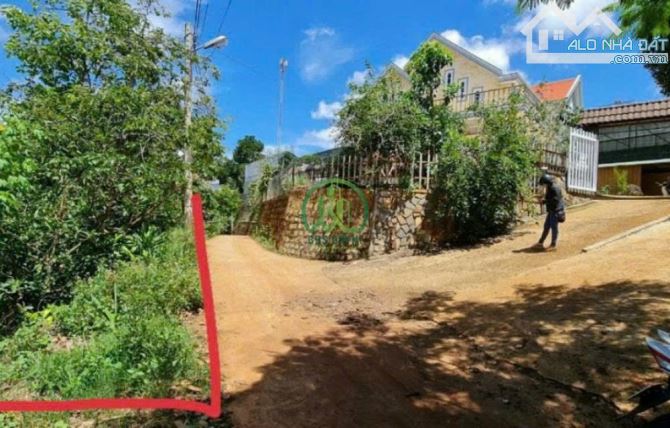 Bán lô đất 613m2 Xuân Trường - Đà Lạt.
