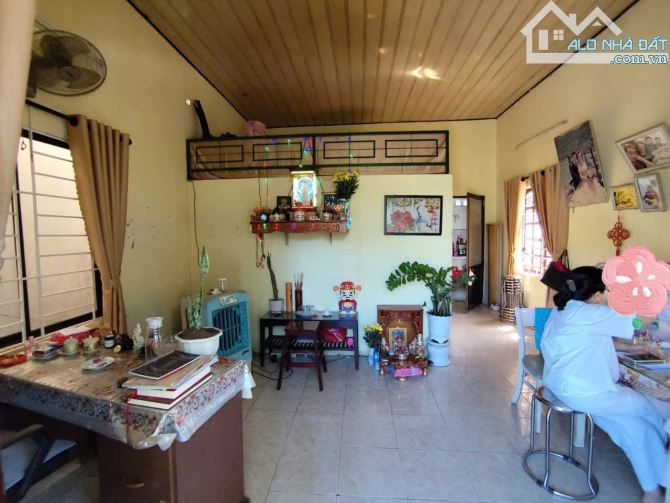 SIÊU PHẨM NHÀ CẤP 4 TRUNG TÂM PHỐ CỔ HỘI AN – CHỈ NHỈNH 3 TỶ!!!