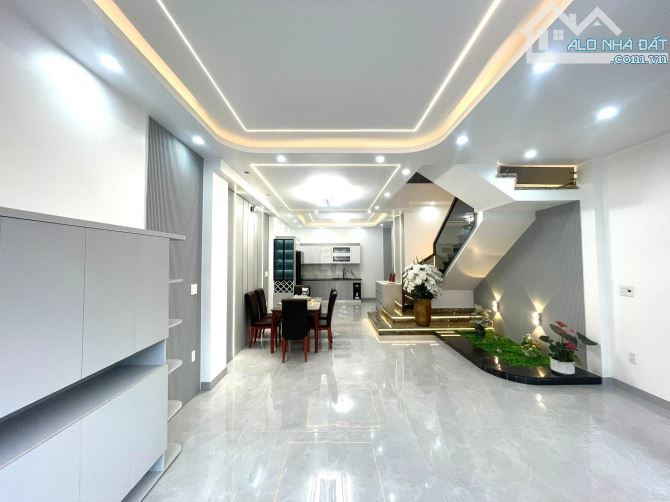 Bán nhà 4 tầng mới tinh đẹp long lanh Quang Đàm, Sở Dầu, Hồng Bàng, Hải Phòng. Ô tô đỗ cửa