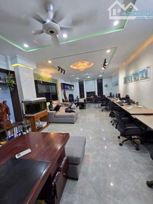 Bán nhà Liền Kề Chân Chung cư Tô Hiệu 61m2 5 tầng thang máy ,kinh doanh đẹp ,giá 15,5 tỷ