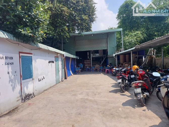 Cho thuê xưởng Dĩ An 1300m/60tr sẵn VP điện hạ bình sx đa nghề gỗ cơ khí