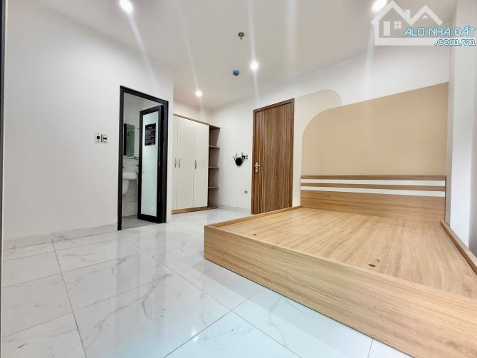 ĐỈNH!!! VIP DÒNG TIỀN 100TR/TH, CĂN HỘ CHO THUÊ NGUYỄN TRÃI 63M2 - 16 PHÒNG KK