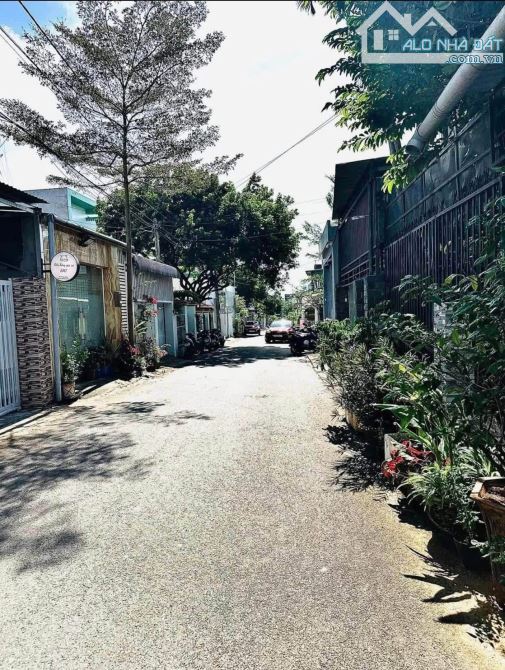 Đất mt Xuân Diệu (khu Phan Chu Trinh) giá 5tỷ1