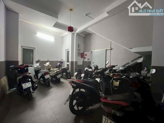 🔥CHDV THU 50 TRIỆU/THÁNG🔥- 5 TẦNG💥90M2💥- NGANG 4.5M-PHAN VĂN TRỊ P.11 BÌNH THẠNH-9.6TỶ
