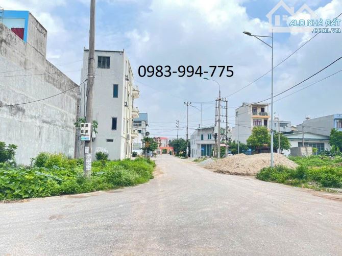 BÁN ĐẤT THUẬN THÀNH, BẮC NINH. 60M2 * MT 5M * 2,4 TỶ. Ô TÔ TRÁNH,