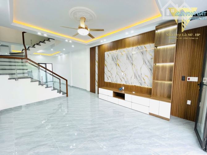 Bán nhà 4 tầng tại Hồ Sen , Dư Hàng Kênh ,Lê Chân Giá 5 ty2