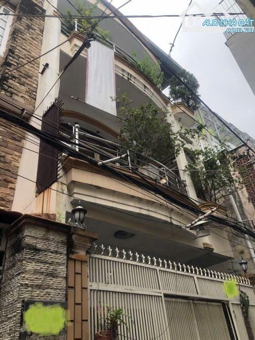 Nhà phố đường Nguyễn Trãi HXT 7M  đoạn 2 chiều 108m2, 18 Tỷ.